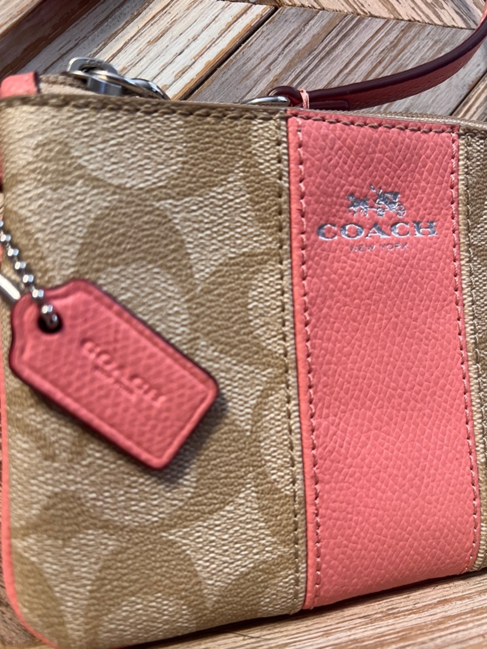 Coach Embossed Leather Wristlet Pink with hangtag EUC No callouts - Picture 2 of 6